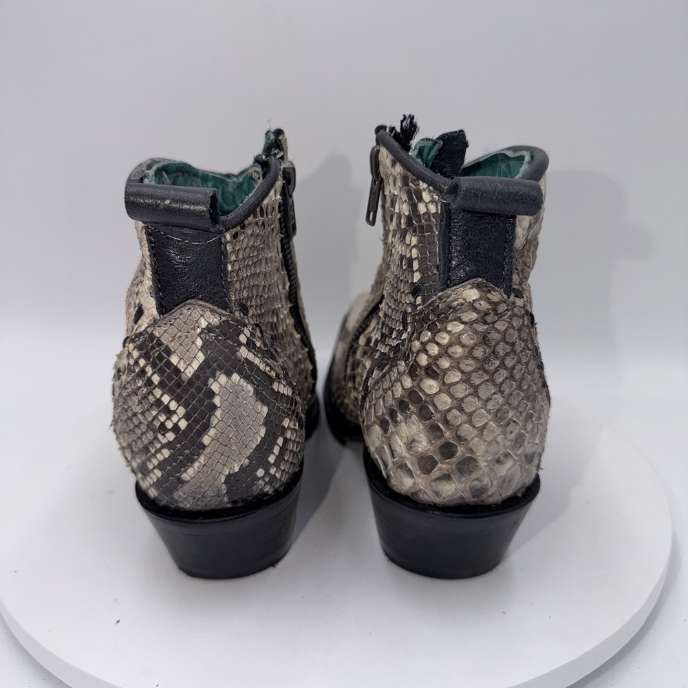 Corral A3655 Genuine Exotic Python Snip Toe Western Ankle Boots Size 7.5 B Taupe - Picture 5 of 7